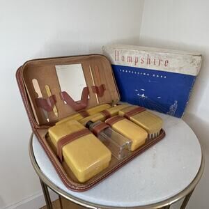 VTG 1950s Brown Leather Vanity Kit Grooming Travel Case MCM Mad Men Barber Shop